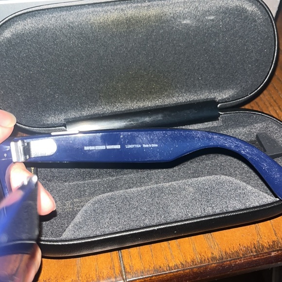 Ray-Ban Wayfarer Sunglasses (Brand New Read Desc) - Picture 10 of 12